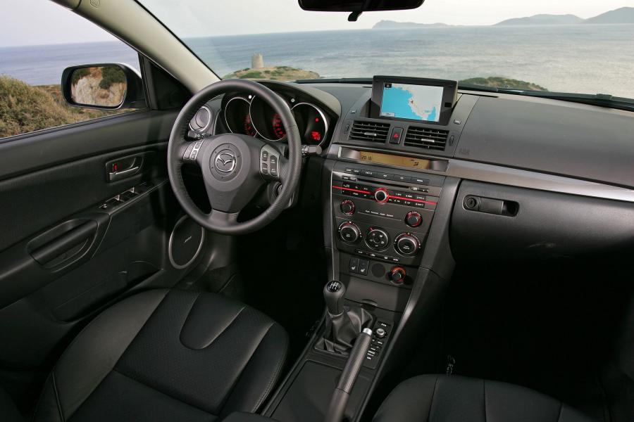  Mazda3 2003 года  (фото 88 из 142)